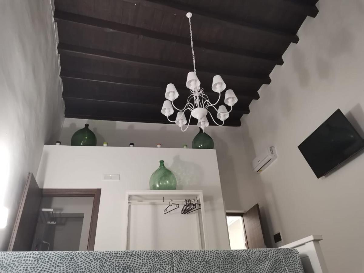 טאראנטו La Serva Padrona מראה חיצוני תמונה